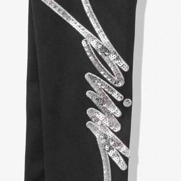 NWT VS PINK MEDIUM BLING SCRIPT LOGO SET